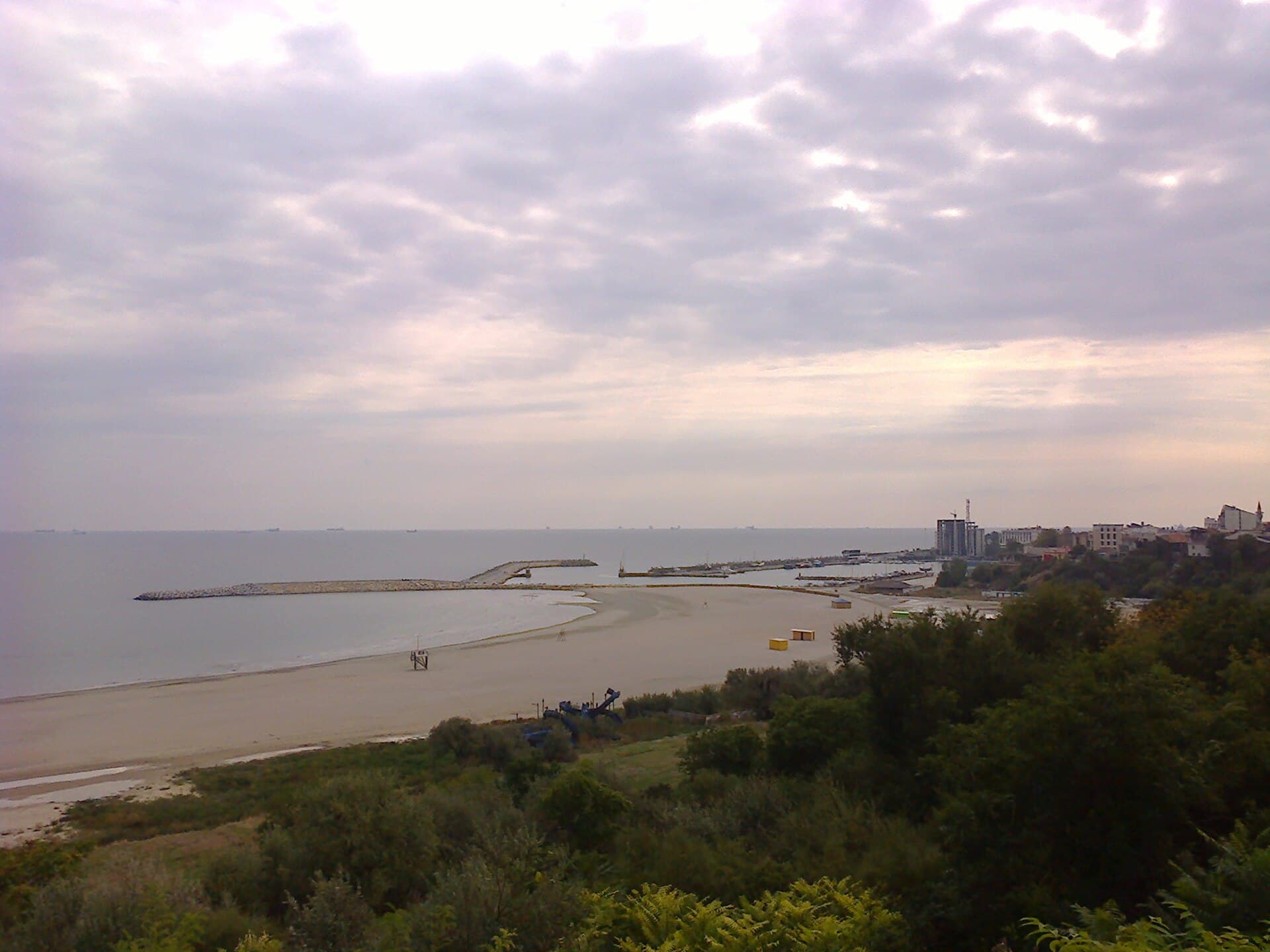 Plaja Modern